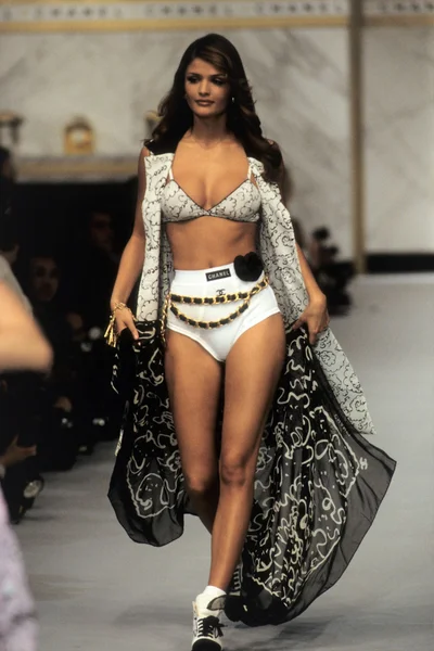 Look 64